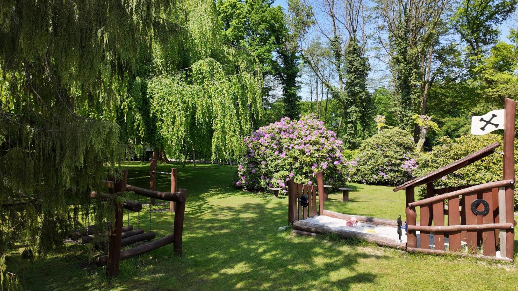 Ahrenshof 2